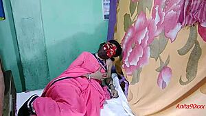 घर मालिक और नौकरानी का देसी सेक्स विडीयो with handjob fucking shaved pussy