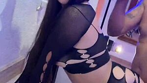 Put your dick in my vagina and fill it please 😘