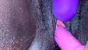 ebony wife has a creamy orgasm with toys