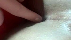 Casada chupando meu cu completo no red - you want this big ass?