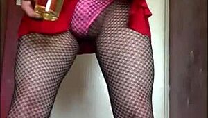 man, i’m mark wright, bisexual sissy craving piss and cum for a hard ass pounding