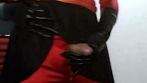 Wow, this hot travesti is driving me wild with intense anal action! 😍