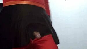 Wow, this hot travesti is driving me wild with intense anal action! 😍