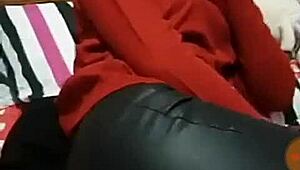 Hey, wanna see my big ass on Periscope?