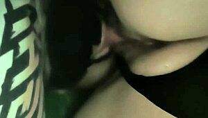 Amateur Couple Engages in Intense Muff Diving and Pussy Licking