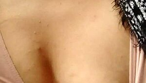 Tocándome En La Sala De Mi Abuela