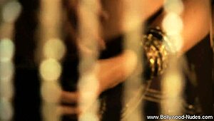 my good lookin' girlfriend from bollywood gives a handjob and blowjob