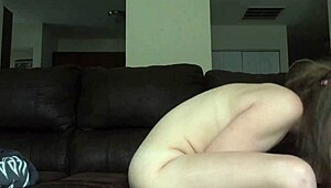 Lonely Amateur White Girl Sucking Papi Off