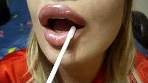 Lipstick on lips while sucking dick for cum