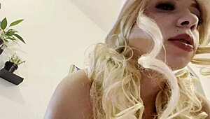 What Secrets Hide In My Step Daughter's Phone?