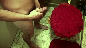 i spied on my gay friend cumming hard