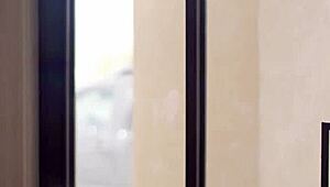 victoria voxxx and cherry kiss explore the land of the free.