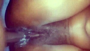 como grita cuando se la entierro toda y le saco cremita a esta colombiana 😈