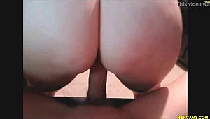 i fucked that amateur from behind and came on her ass