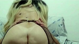 Watch Crown Get Fingered And Creampied On The Sofa!