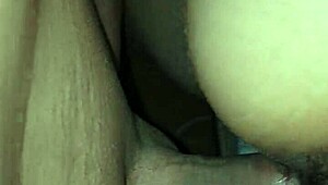 I'm Filling My Girlfriend With Milk!