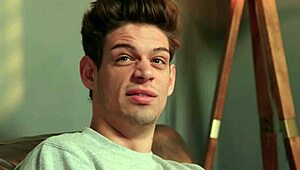 Frat guy making men cum easily 😈