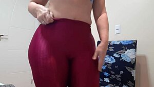 dança sensual de calça leg on webcam 😍