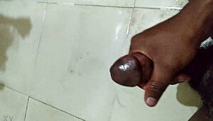 Masturbation of bangalore guy in group shemale session 😉