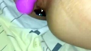 Masturbating And Squirting All Over The Bed!