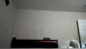 Jermstiq is feasting on latina pussy and fucking hard at the holiday party! 😋🍑