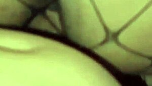 morena gets cum on her feet