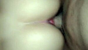 breaking my girlfriend's tight ass 😩