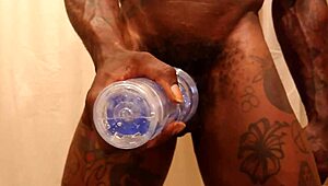 Hallelujah johnson uses fleshlight for intense personal pleasure session