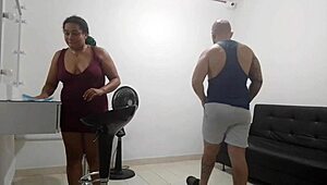 i get excited watching the maid clean, offer her a tip to suck my dick 😏