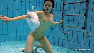 Wow, hot Kristy babe in swimming pool