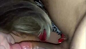 retro amateur blowjob with cumshot and greek kiss