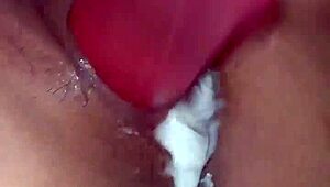 U35 bị âm in an intense sexual encounter!