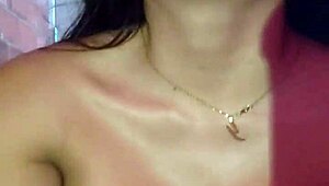 Cinthya Campos Dances Seductively in Video