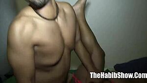 Big clit milf bbw pussy banged by bbc redzilla.