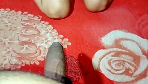 Colombian Girlfriend Cheats On Husband While Masturbating At Gym