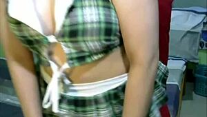 Asian girl chats and has sex on webcam