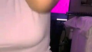 Casual Teen Sex with 19-Year-Old Colombian Babe Outdoors