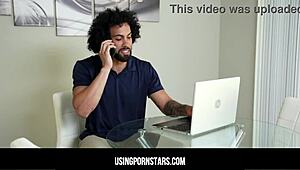 my gf lets me freeuse her bestie blake blossom 😏