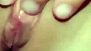 Did you see that horny milf on the net showing her finger in her ass?