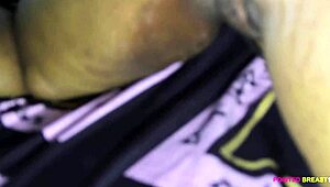 fucking my big ass mama really hard 😈