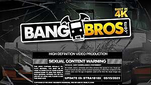 Best massage turns into deepthroat and creampie