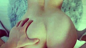 Petite Rider Switches to Doggystyle for Cumshot