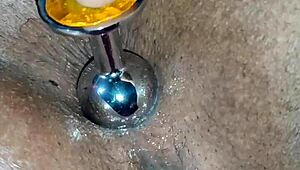 Brazilians experiment with BDSM in amateur oral and sex session