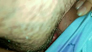 Desi Hijastra College Girl Gets Caught With Her Lickable Pussy