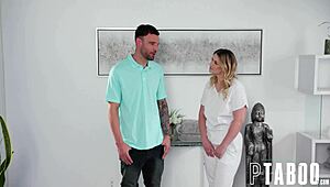 Ever seen an athlete like Riley Reign? How does Alex Legend handle her?