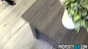 बिजनेस वुमन