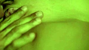 डिजायर से भरकर, मैं वाइल्ड फन के लिए अपने फ्रेंड से मिला