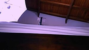 Las Tiernitas Siempre Terminan Folladas Duro por Su Maestro