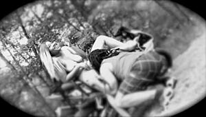 उस हॉट मोटरसाइकिल राइड के बाद, निना रिवेरा घोड़े पर बैठकर डॉन की लंड चूसती है बाहर