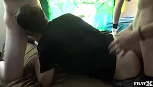 trap and tap that ass in the party gangbang 😏